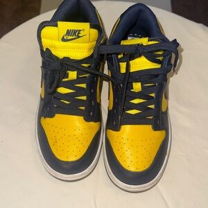 Nike Dunk Women Navy Blue and Yellow Sneakers